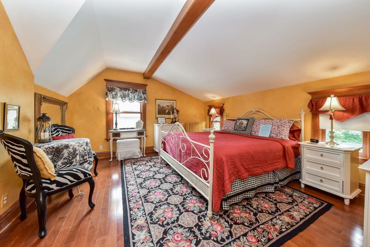 Harrison House Bed & Breakfast Naperville Exterior foto
